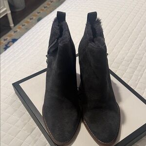 J/Slides platform bootie NYC barely worn grey Suede Ankle Boots